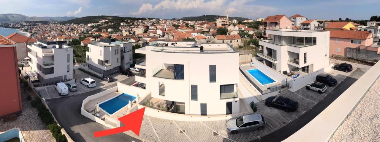 Luxury Apartment Casia With Heated Pool And Pleasent Terrace Trogir Kültér fotó