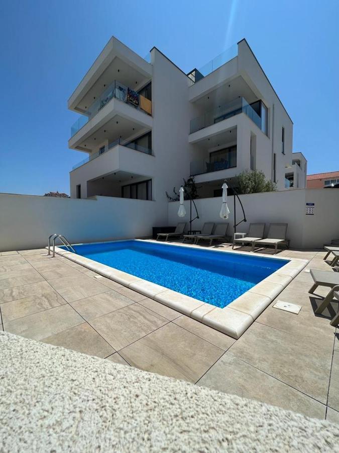 Luxury Apartment Casia With Heated Pool And Pleasent Terrace Trogir Kültér fotó